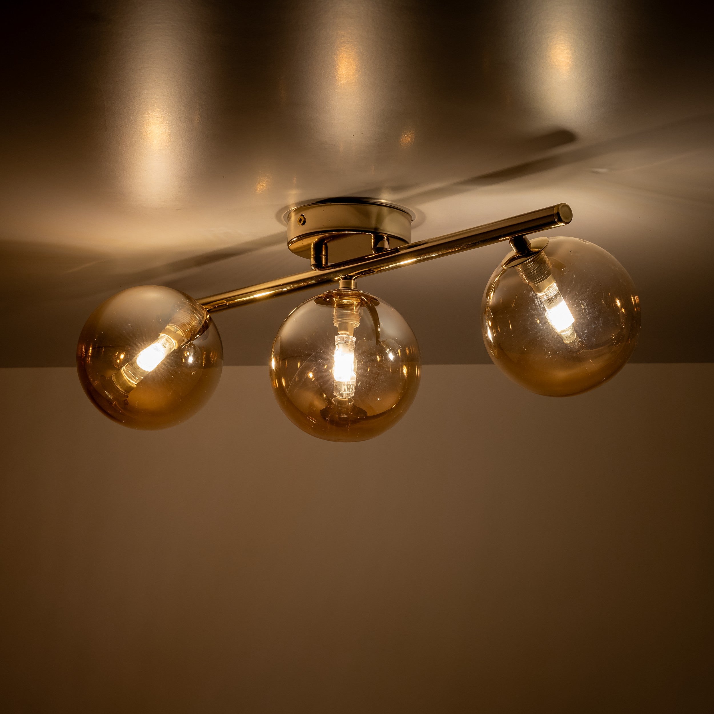 Ceiling light